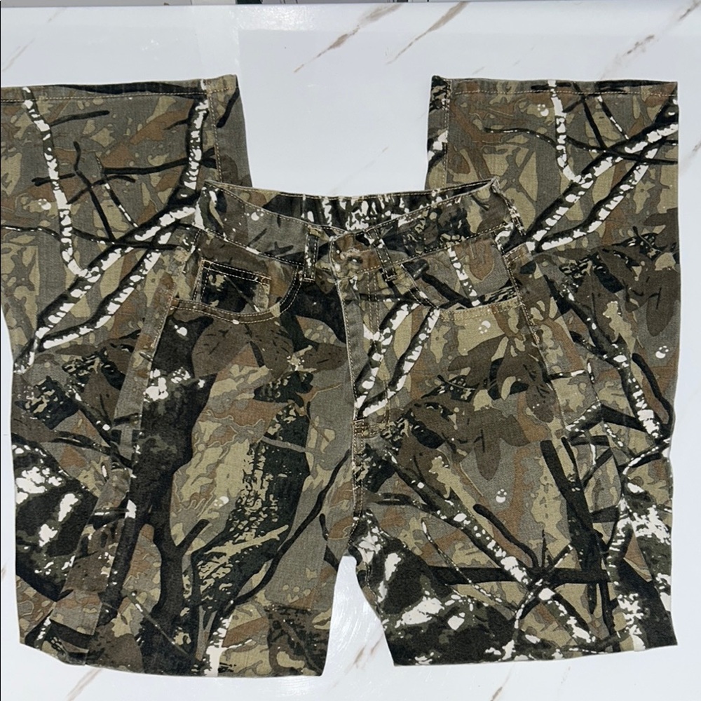 Camouflage Cargo Jeans